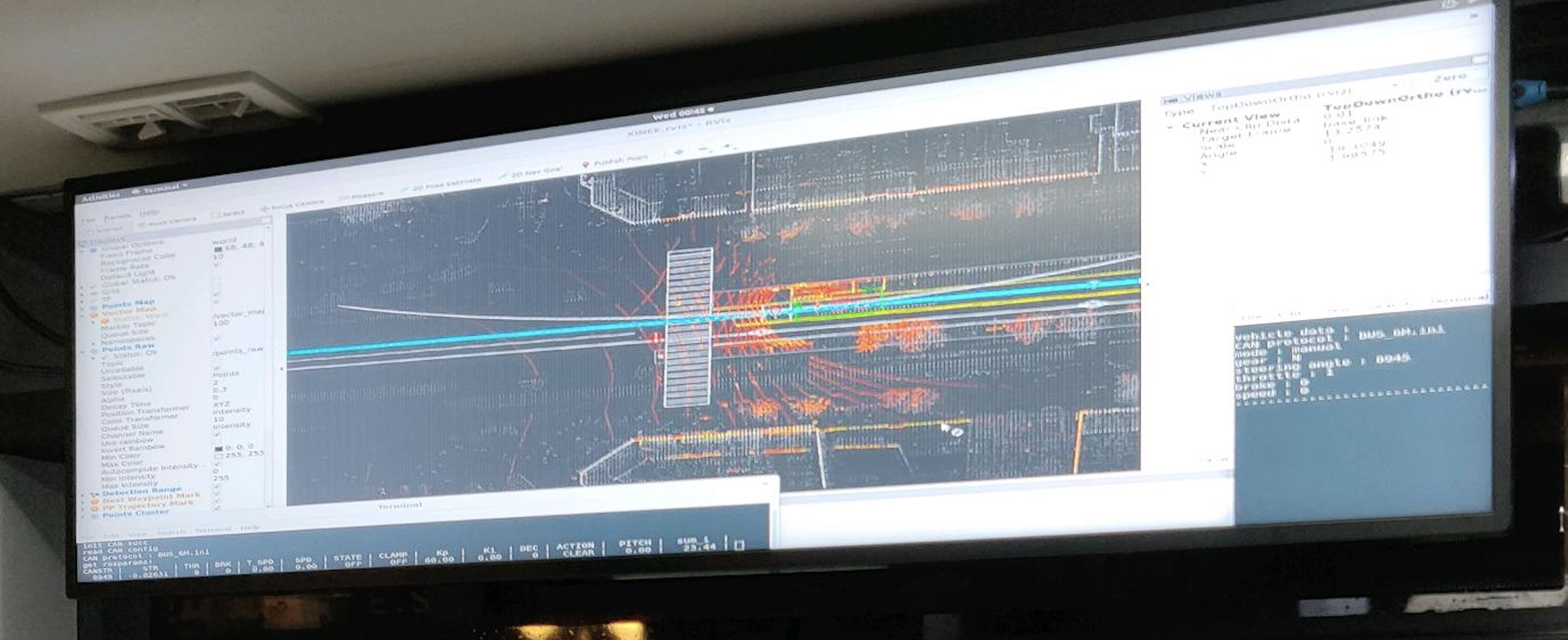 Self-driving bus monitor